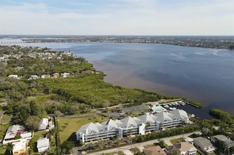 515 Leffingwell Avenue Ellenton FL 34222