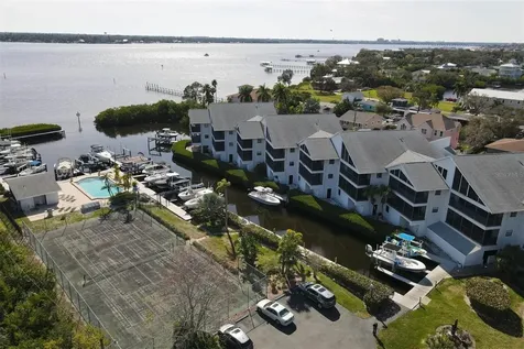 515 Leffingwell Avenue Ellenton FL 34222