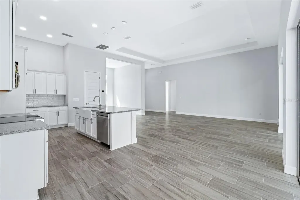 19 Long Place Palm Coast FL 32137