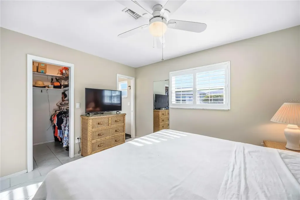 1015 Beach Manor Circle Venice FL 34285
