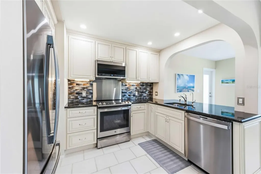 1015 Beach Manor Circle Venice FL 34285