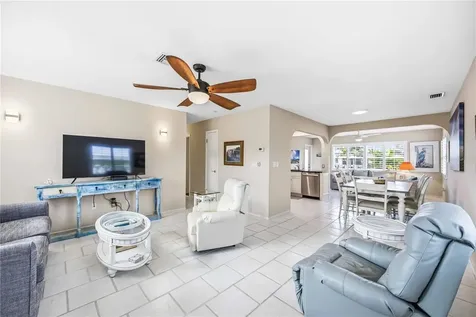 1015 Beach Manor Circle Venice FL 34285
