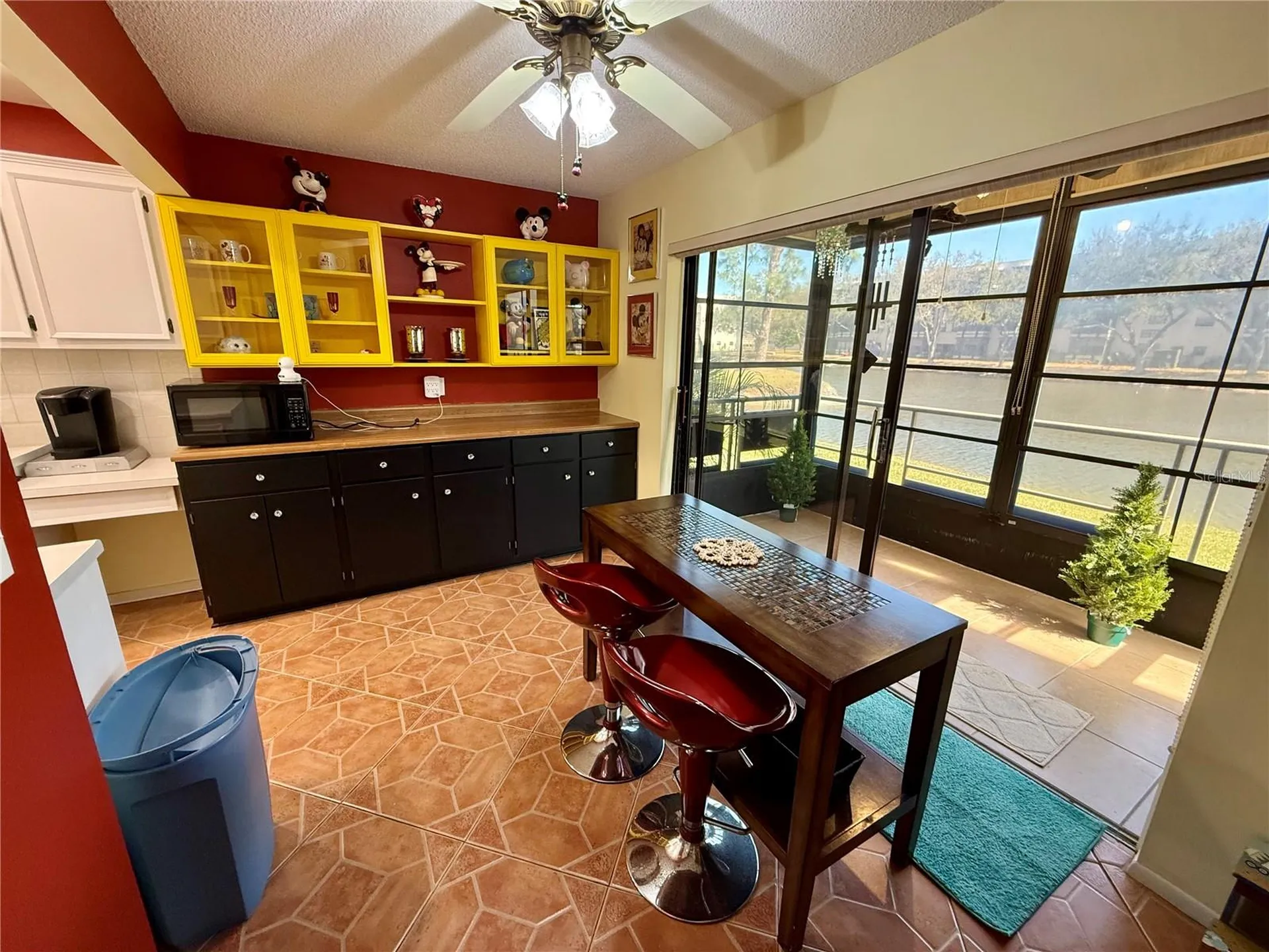 6070 80th Street N St Petersburg FL 33709