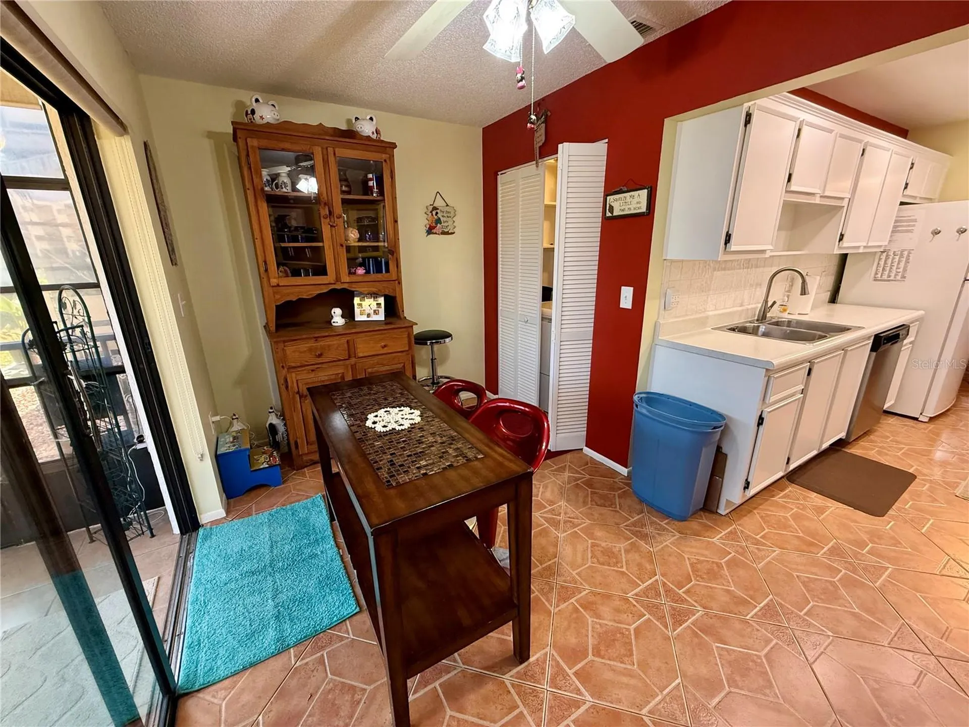 6070 80th Street N St Petersburg FL 33709