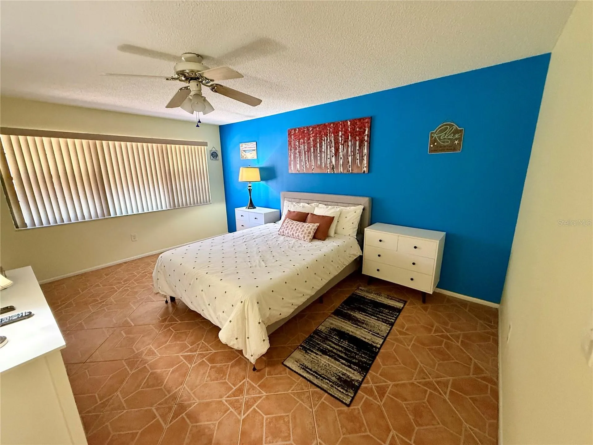 6070 80th Street N St Petersburg FL 33709