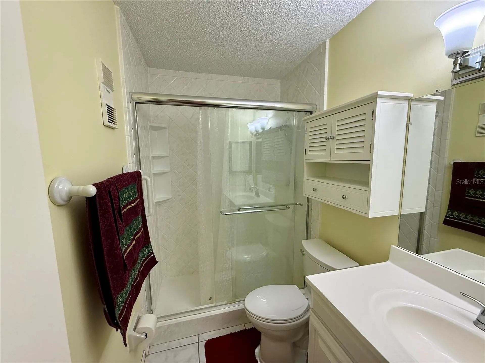 6070 80th Street N St Petersburg FL 33709