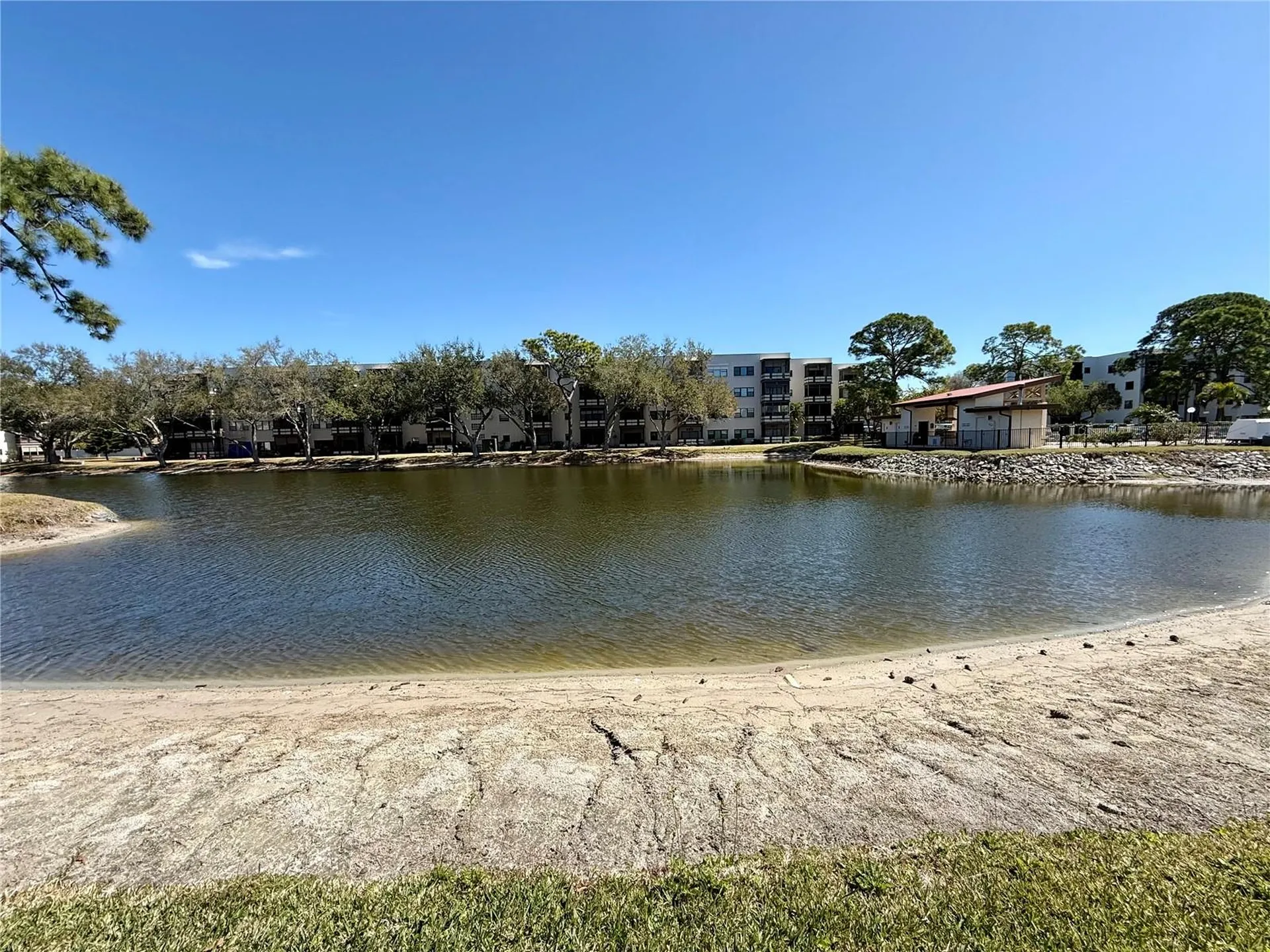 6070 80th Street N St Petersburg FL 33709