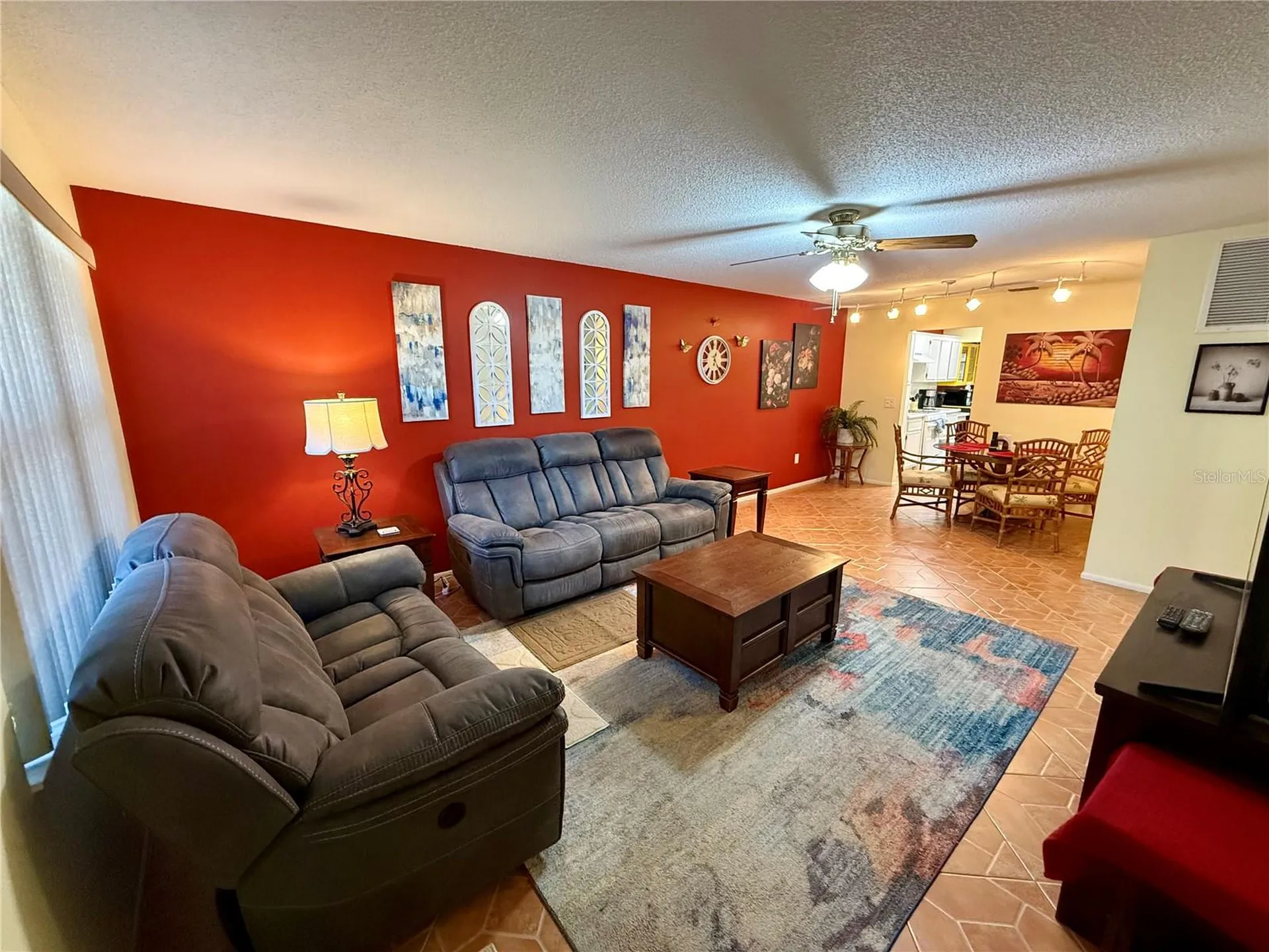 6070 80th Street N St Petersburg FL 33709