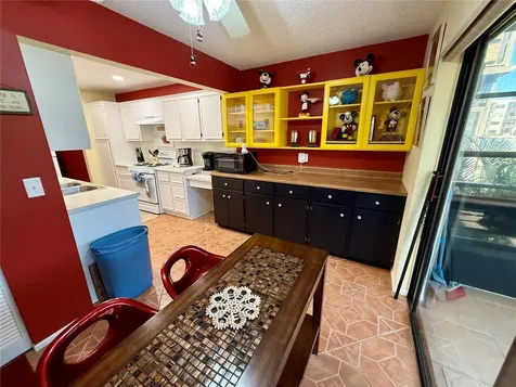 6070 80th Street N St Petersburg FL 33709