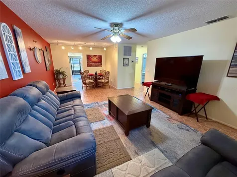 6070 80th Street N St Petersburg FL 33709