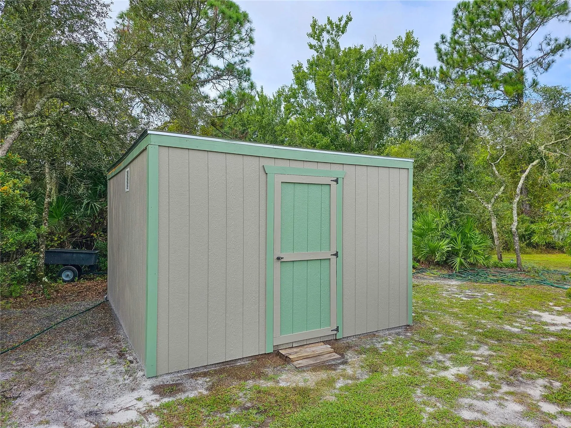 875 Volco Road Edgewater FL 32141