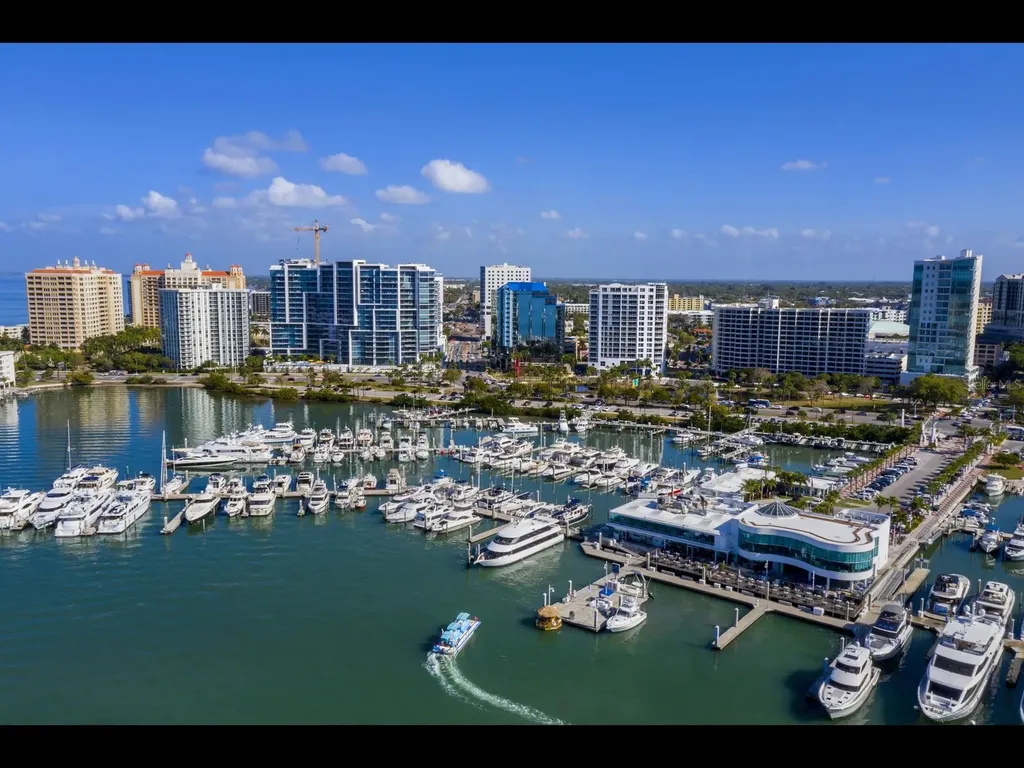 205 Golden Gate Point Sarasota FL 34236