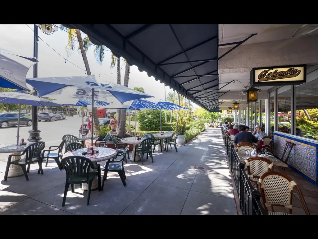 205 Golden Gate Point Sarasota FL 34236