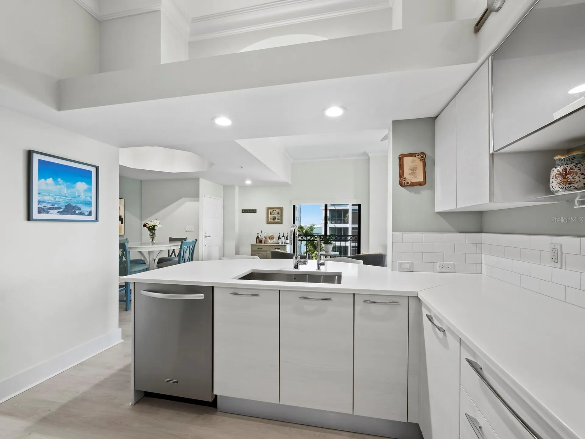 205 Golden Gate Point Sarasota FL 34236