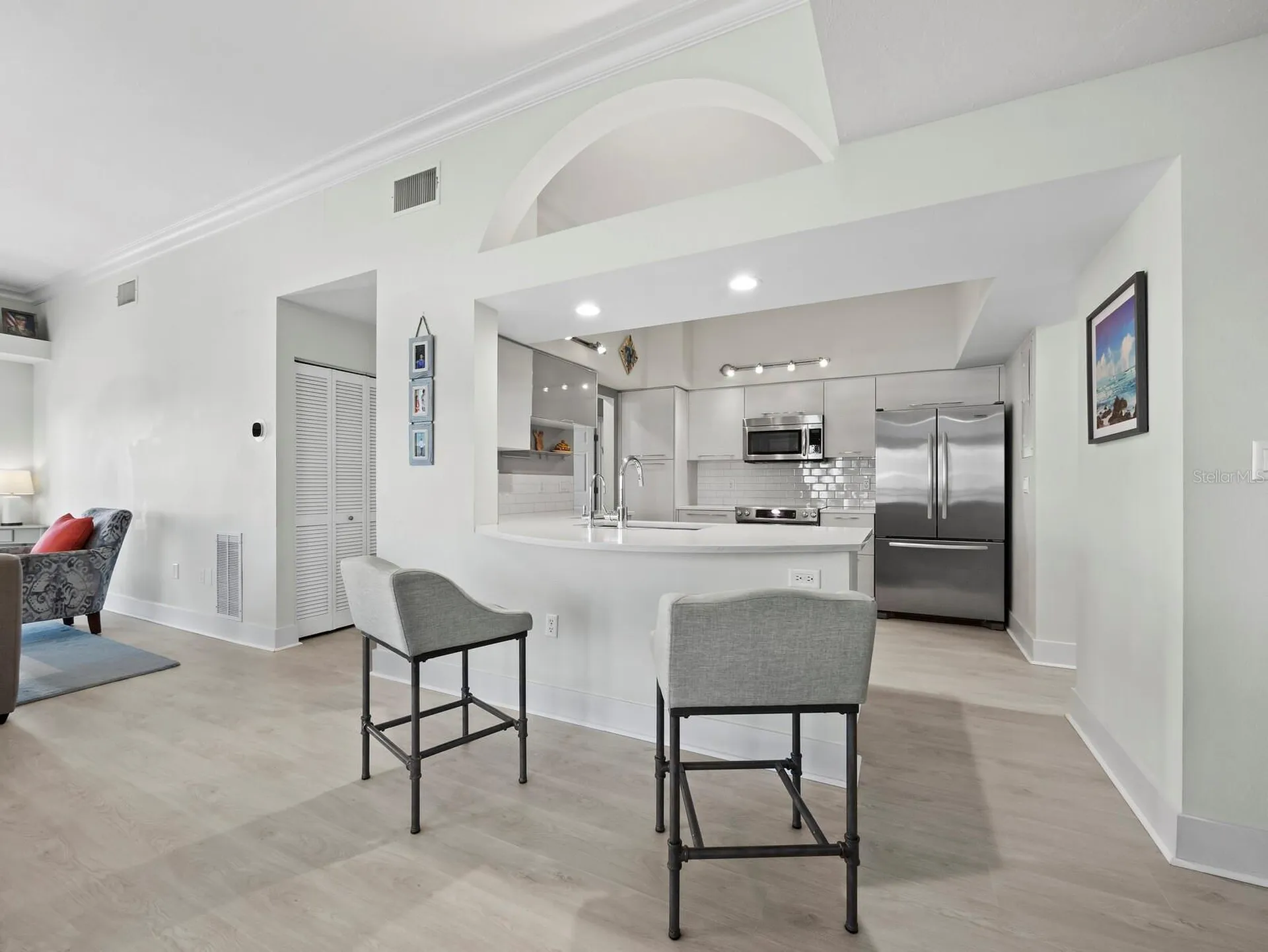 205 Golden Gate Point Sarasota FL 34236