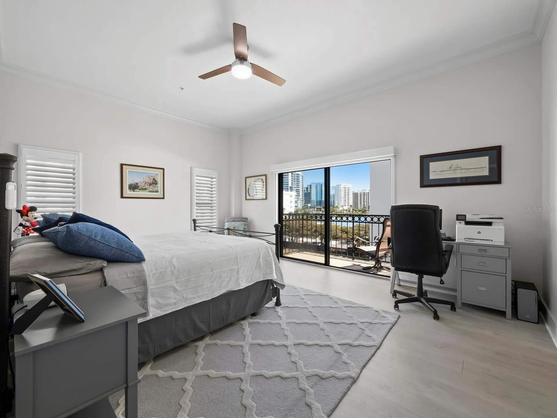 205 Golden Gate Point Sarasota FL 34236