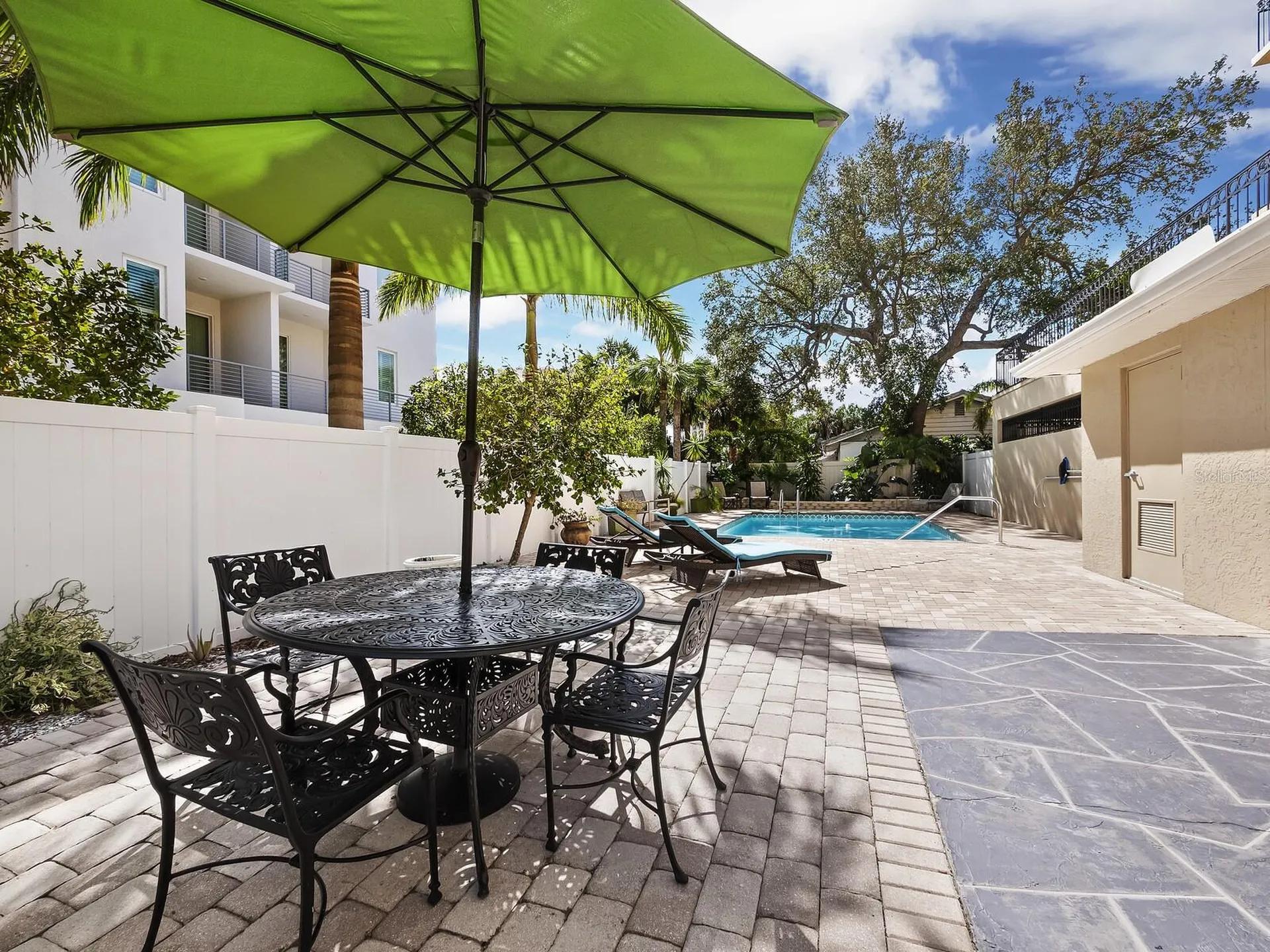 205 Golden Gate Point Sarasota FL 34236