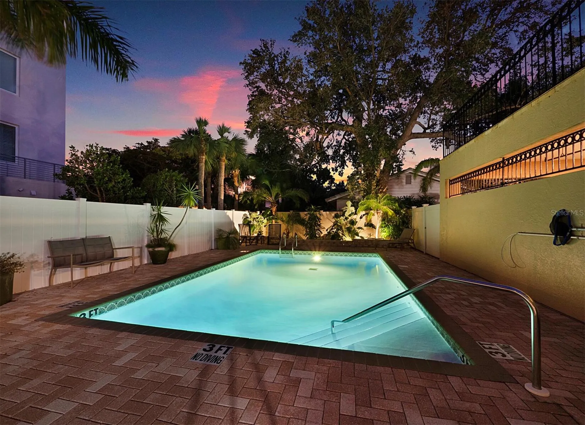 205 Golden Gate Point Sarasota FL 34236