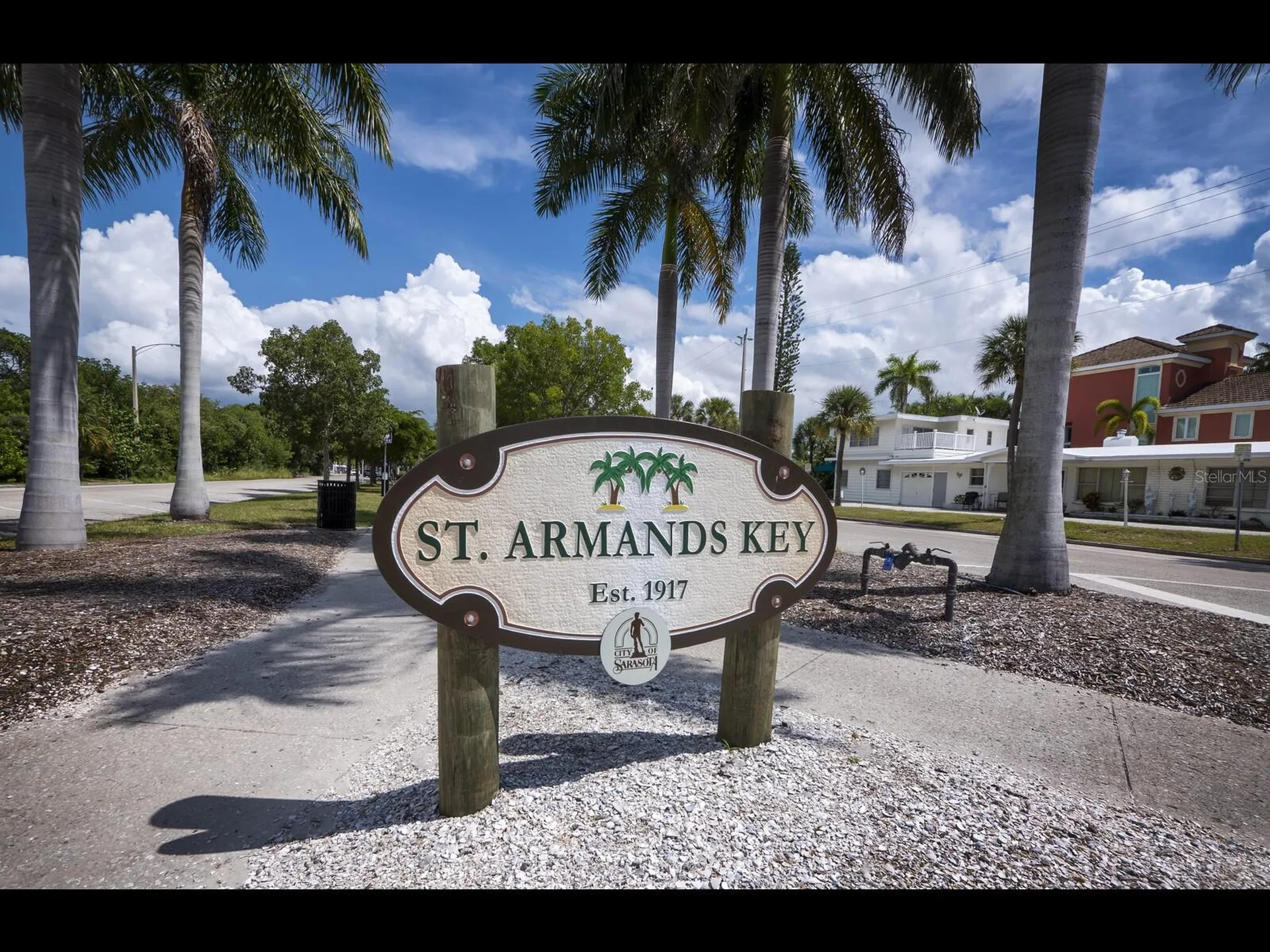 205 Golden Gate Point Sarasota FL 34236