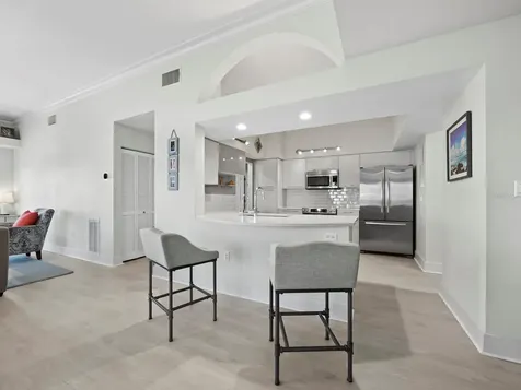 205 Golden Gate Point Sarasota FL 34236