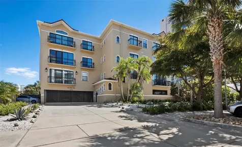 205 Golden Gate Point Sarasota FL 34236