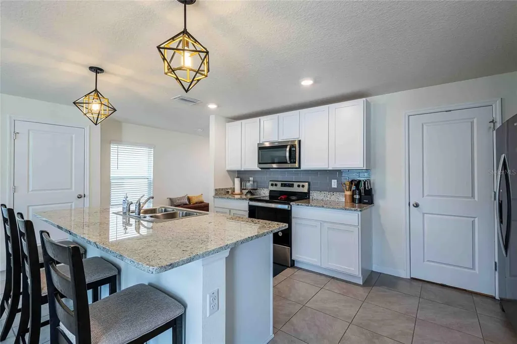 12172 Lily Magnolia Lane Riverview FL 33569