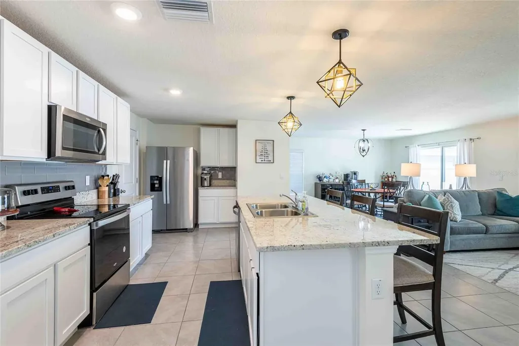 12172 Lily Magnolia Lane Riverview FL 33569