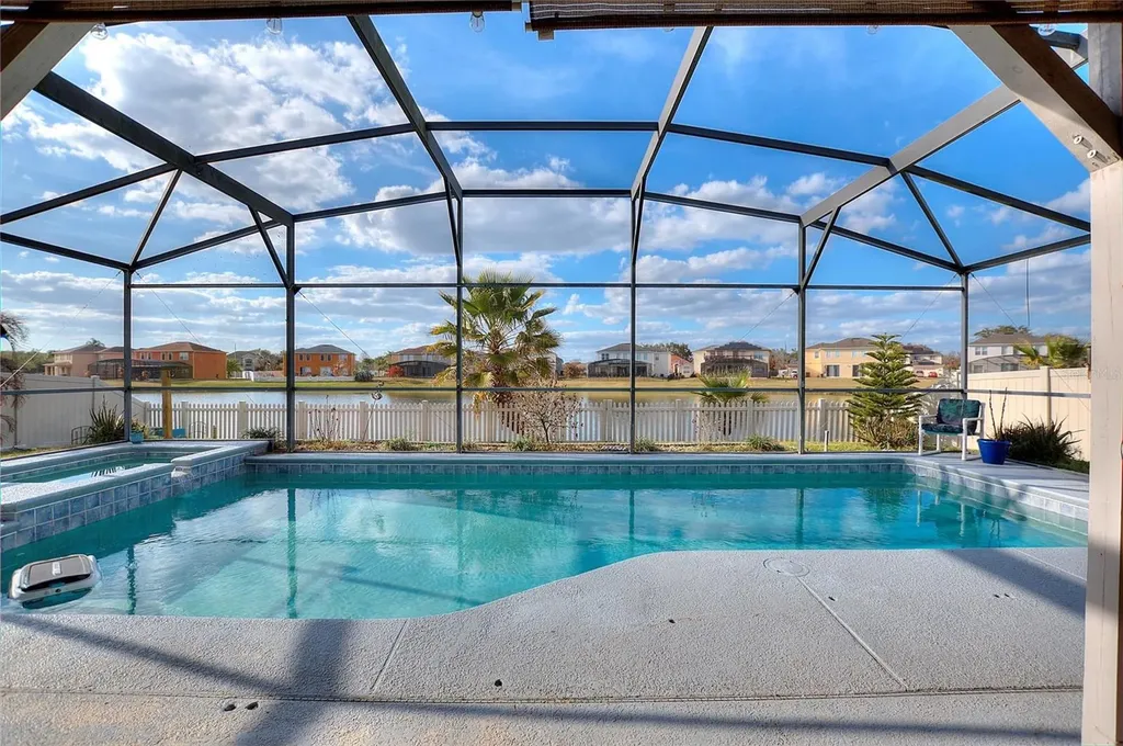 2520 Calla Lily Cove Kissimmee FL 34758