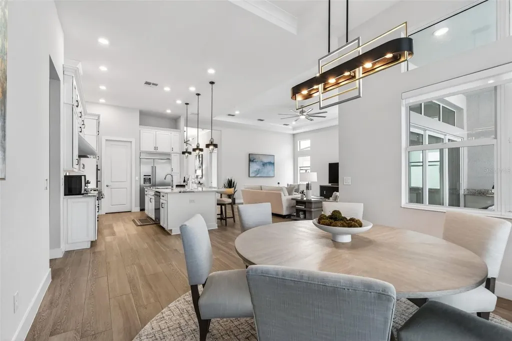 8122 Redonda Loop Lakewood Ranch FL 34202