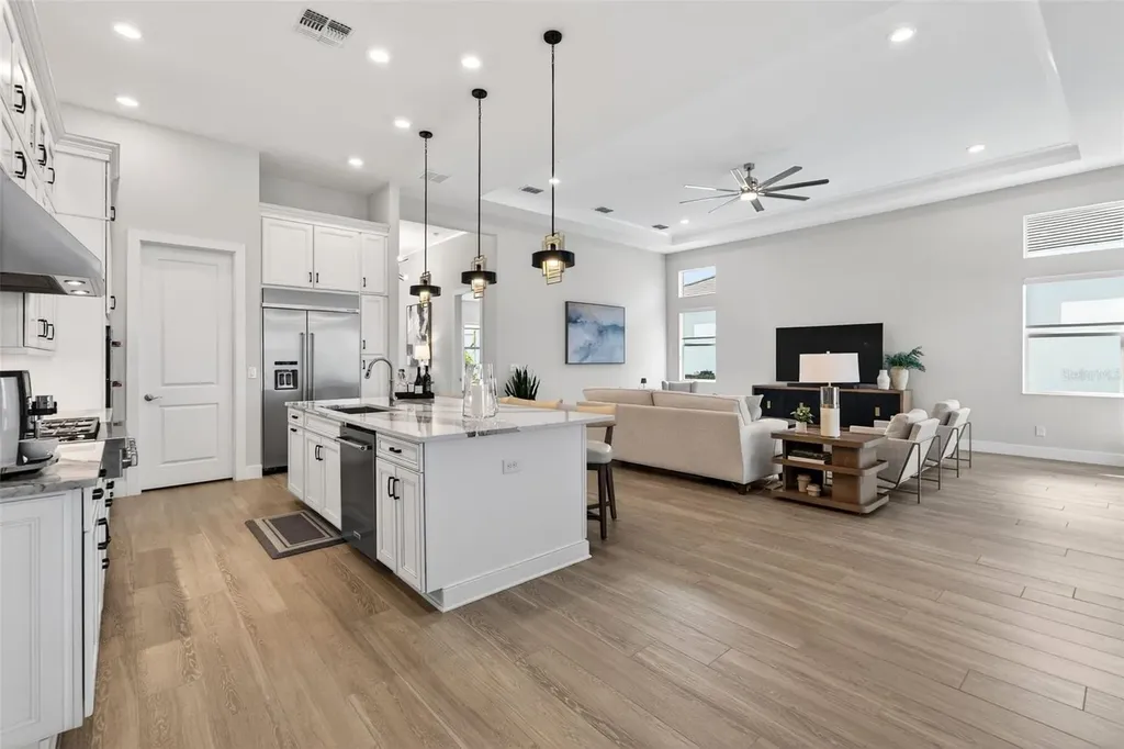 8122 Redonda Loop Lakewood Ranch FL 34202