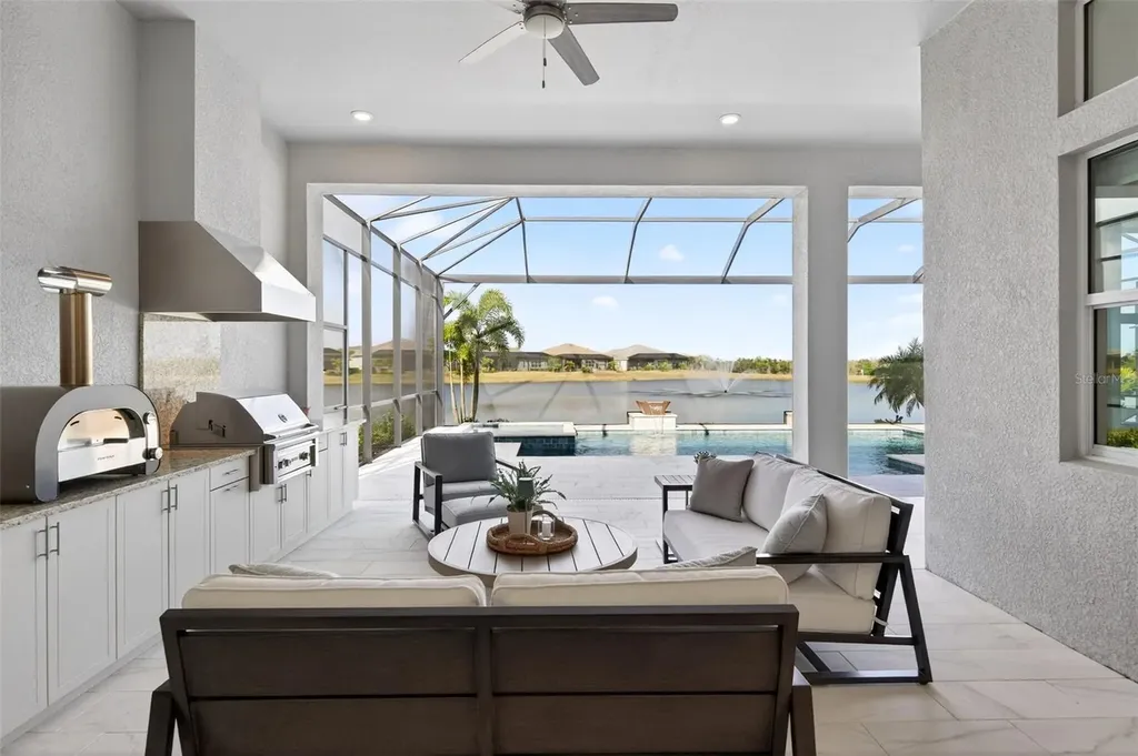 8122 Redonda Loop Lakewood Ranch FL 34202