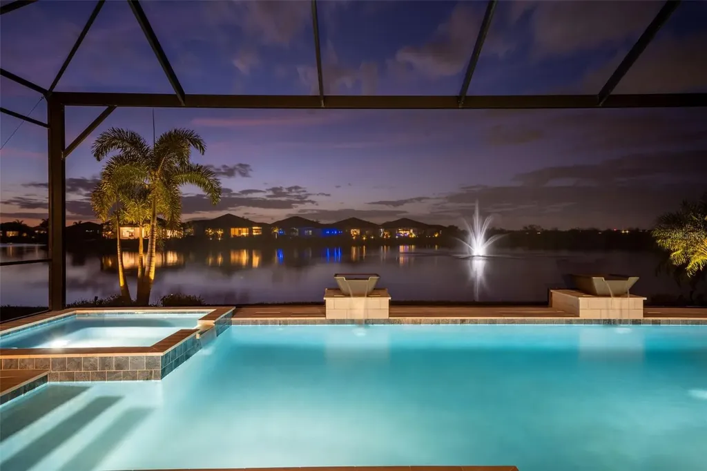 8122 Redonda Loop Lakewood Ranch FL 34202