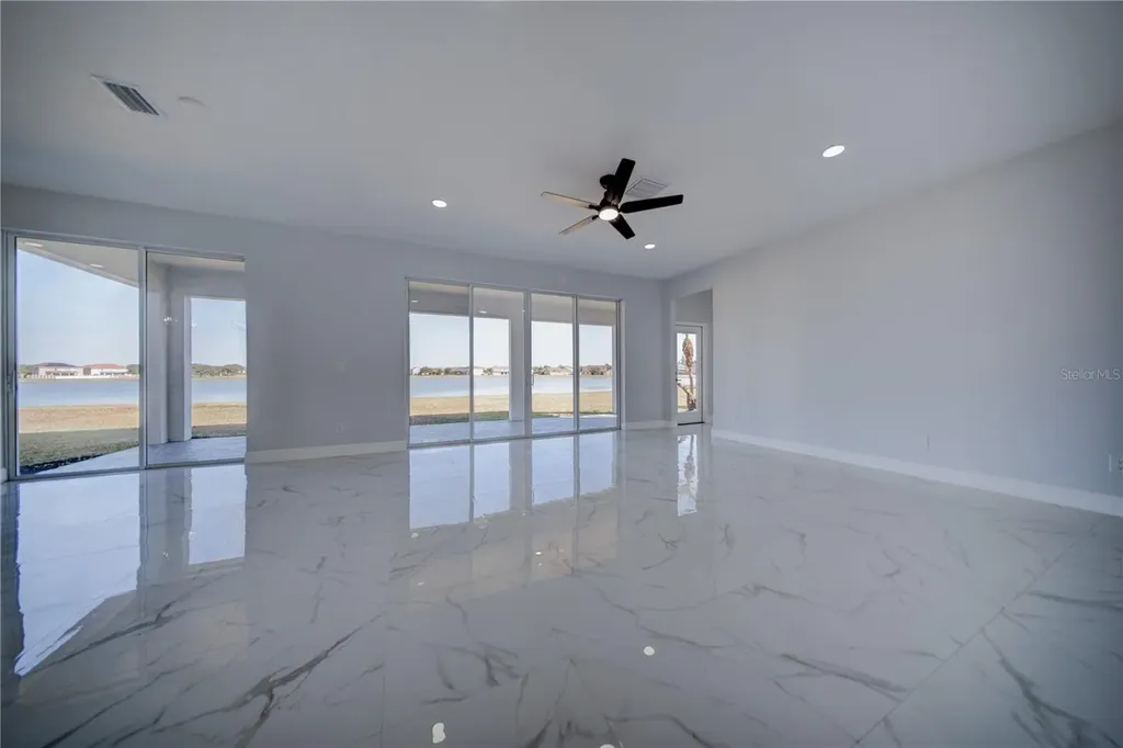 2851 Sweetspire Circle Kissimmee FL 34746