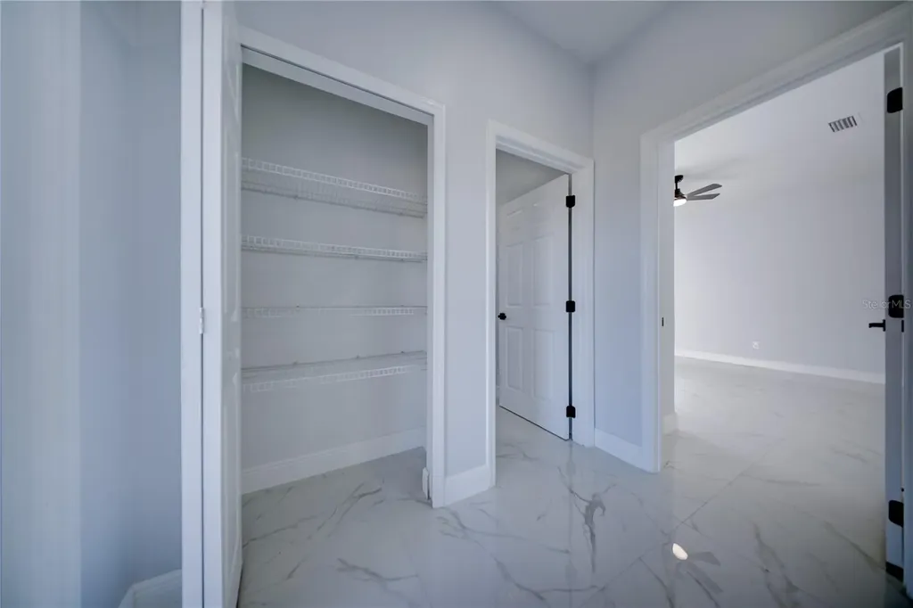 2851 Sweetspire Circle Kissimmee FL 34746