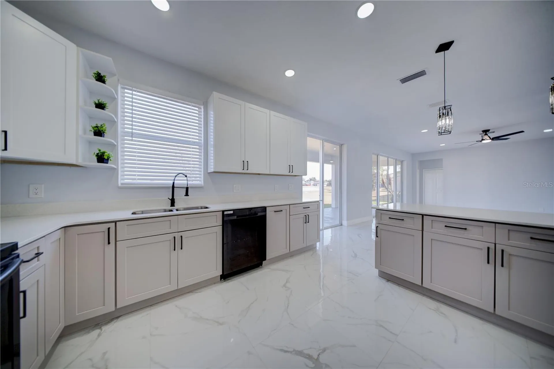 2851 Sweetspire Circle Kissimmee FL 34746