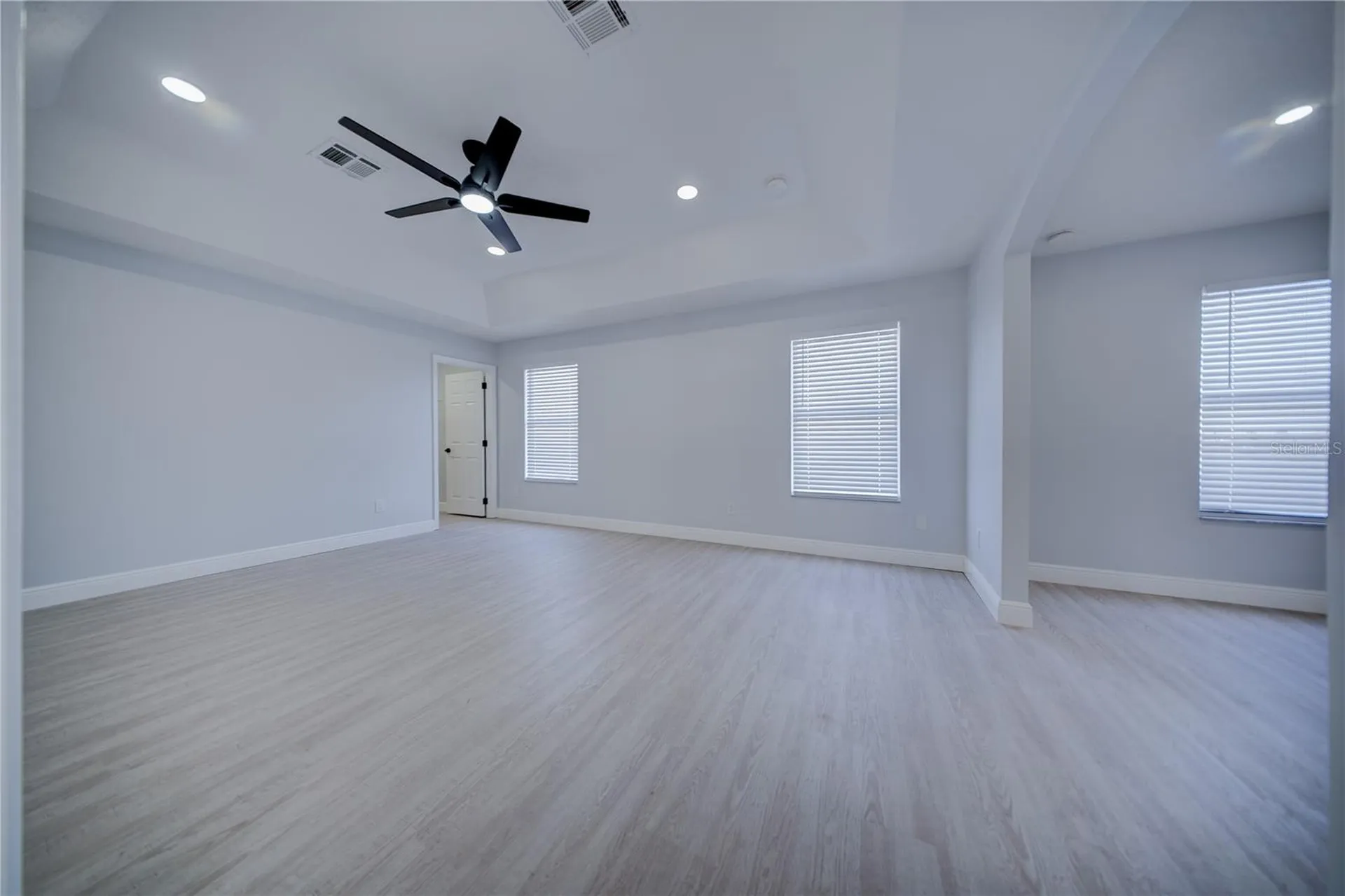2851 Sweetspire Circle Kissimmee FL 34746
