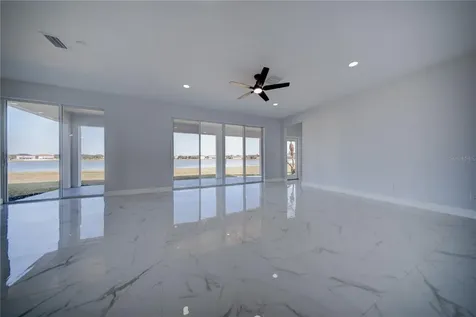 2851 Sweetspire Circle Kissimmee FL 34746