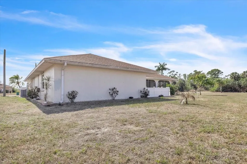 1726 Blue Lake Circle Punta Gorda FL 33983