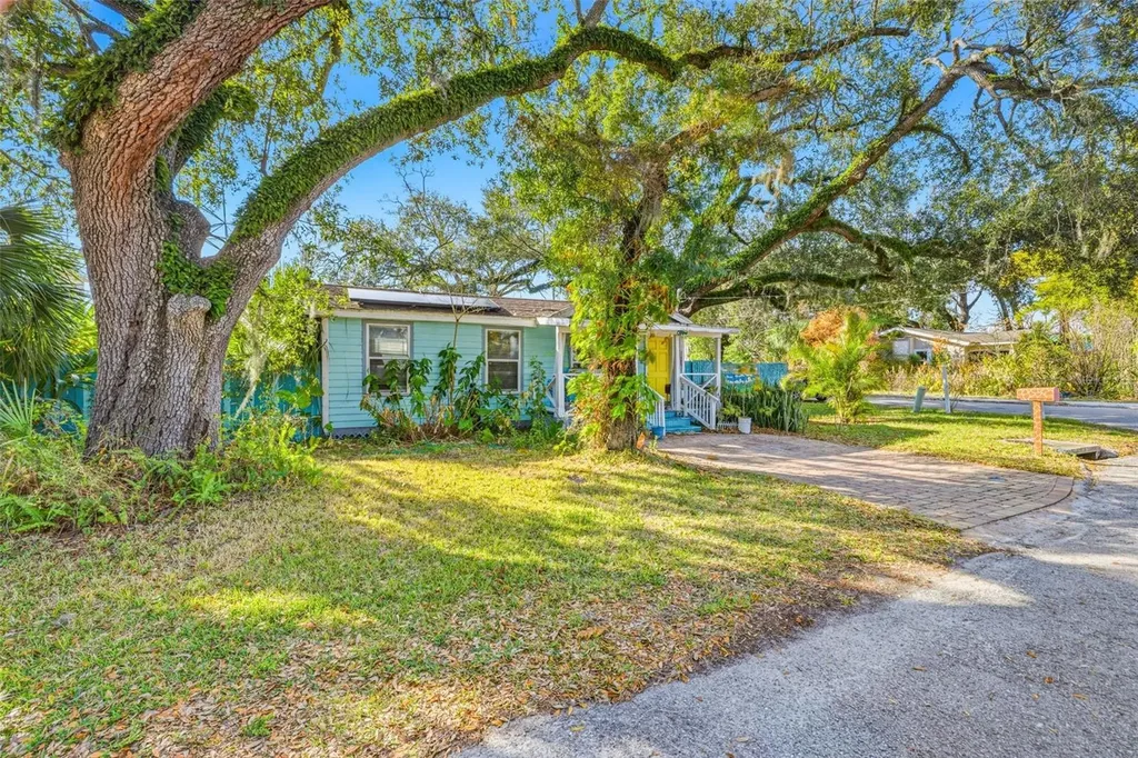 8418 N 9th Street Tampa FL 33604