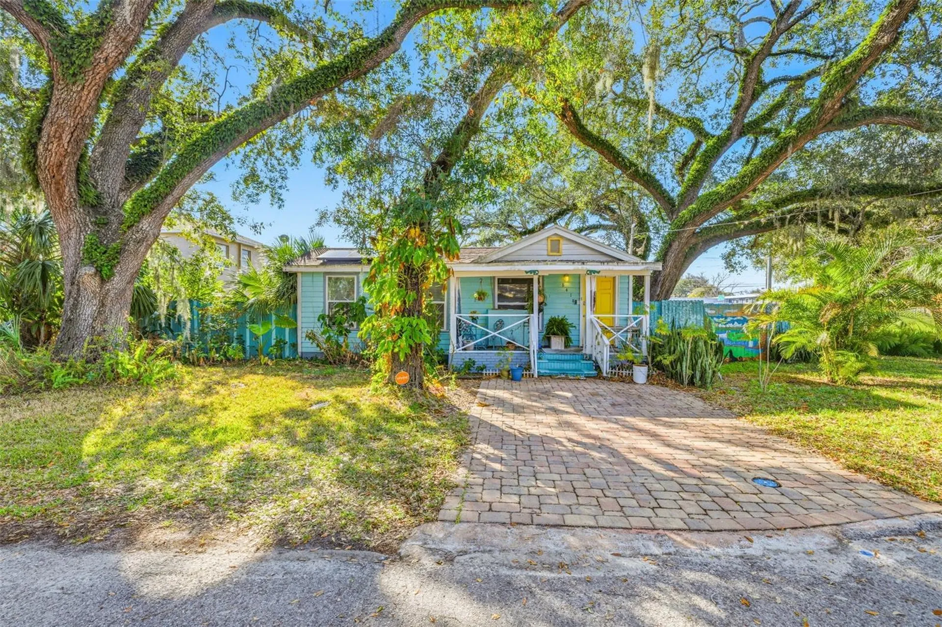 8418 N 9th Street Tampa FL 33604