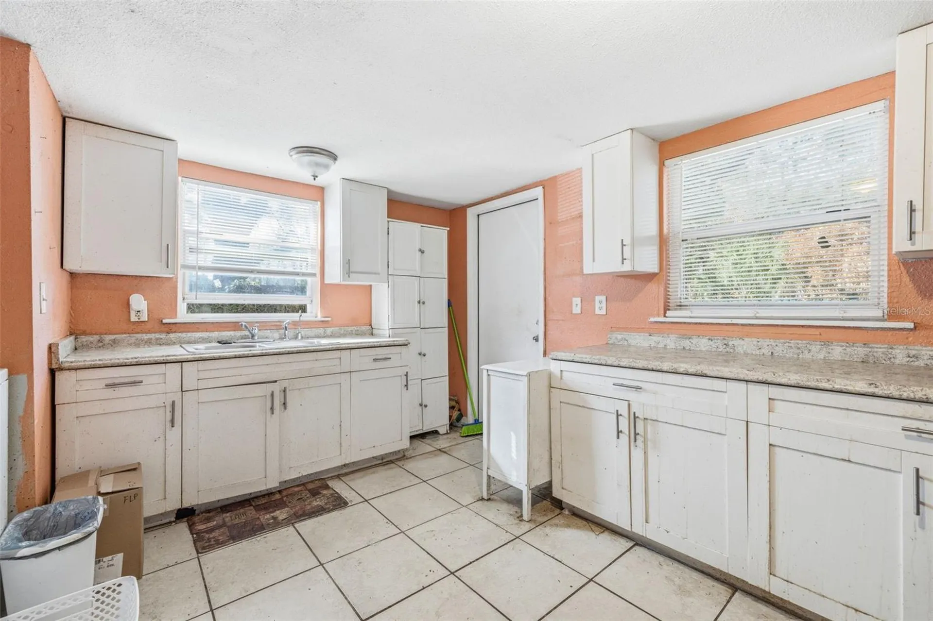 8418 N 9th Street Tampa FL 33604