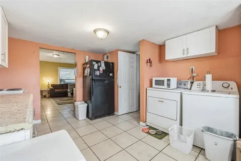 8418 N 9th Street Tampa FL 33604
