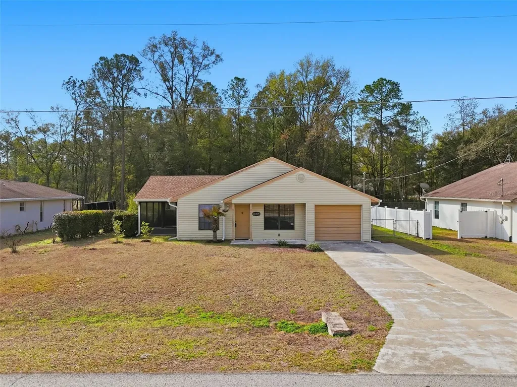 21174 SW Peach Blossom Street Dunnellon FL 34431