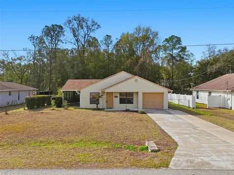 21174 SW Peach Blossom Street Dunnellon FL 34431