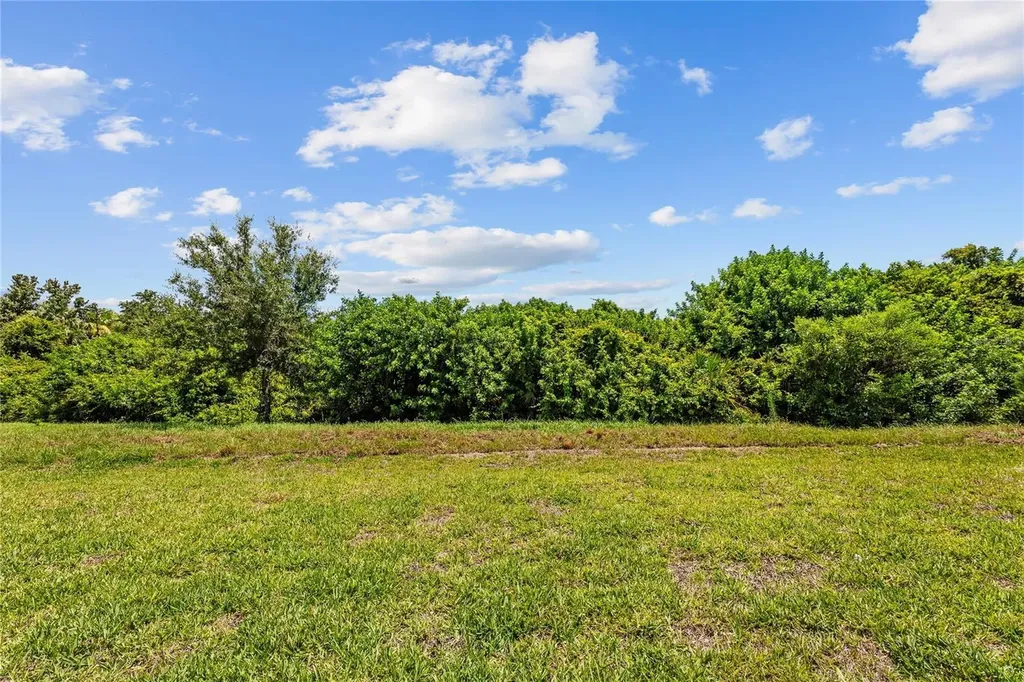 19047 Scallop Loop Lakewood Ranch FL 34211