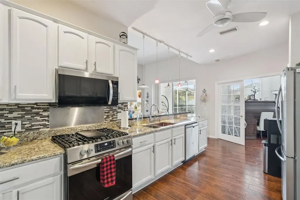 446 Terranova Street Winter Haven FL 33884