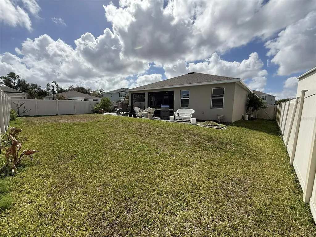 16418 Woodside Glen Parrish FL 34219