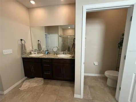 16418 Woodside Glen Parrish FL 34219