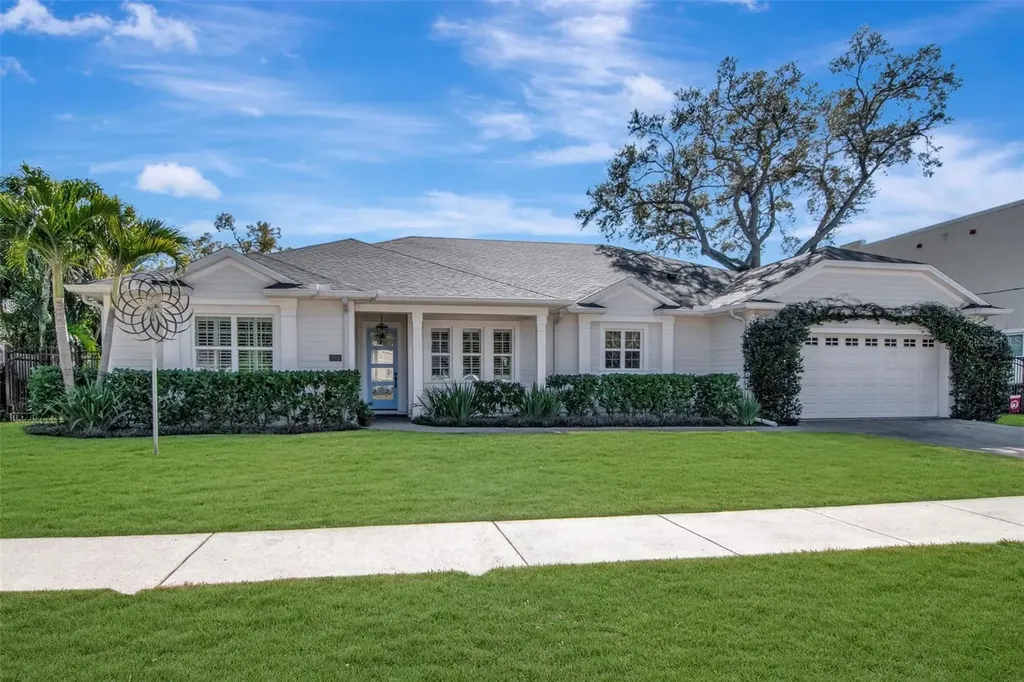 3808 W Barcelona Street Tampa FL 33629