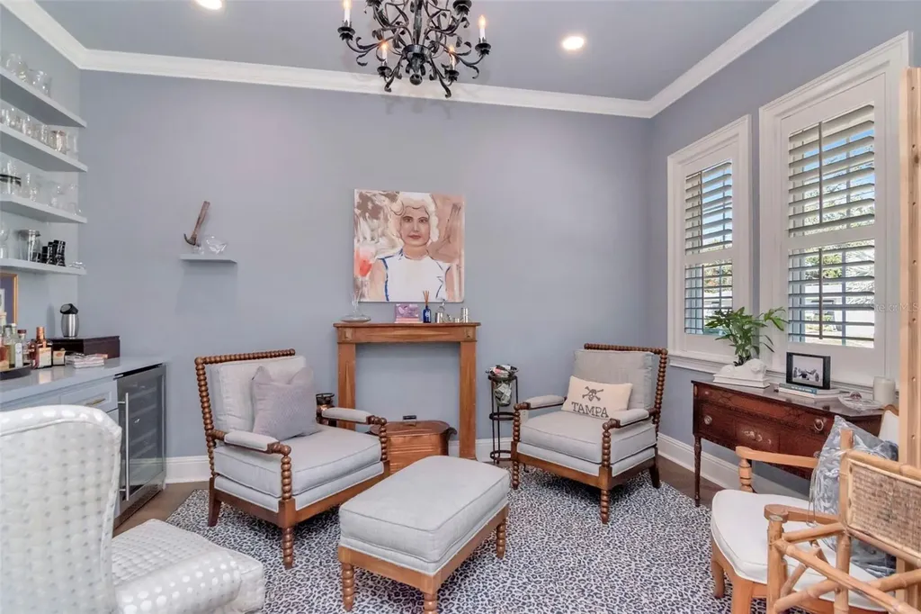 3808 W Barcelona Street Tampa FL 33629